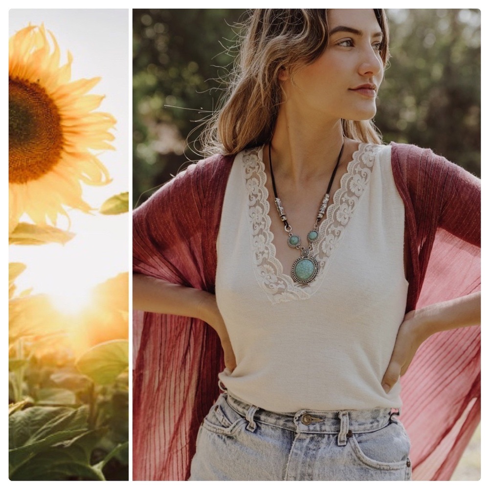 Mad about Turquoise Pendant Necklace - Picture 2 of 8